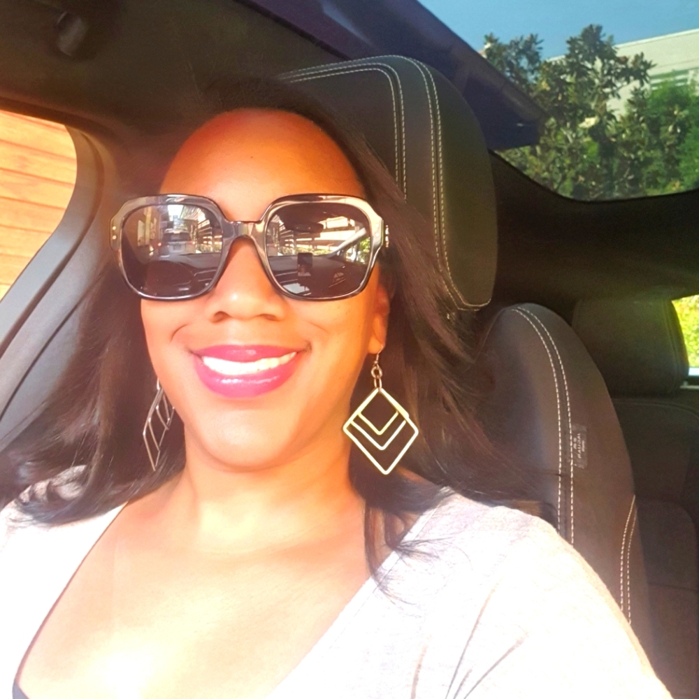 Meet your Posher, Keshia